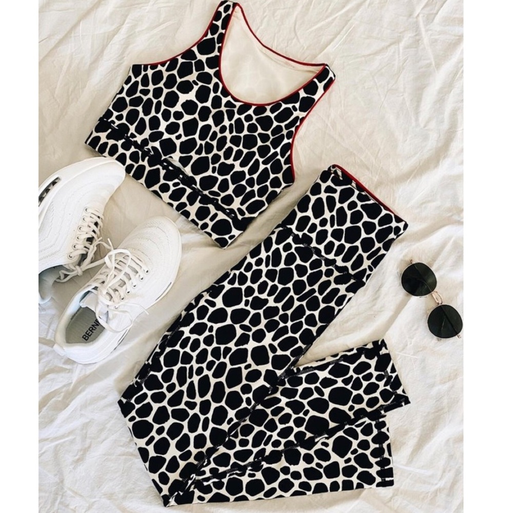 🦋Giraffe Print Leggings🦋